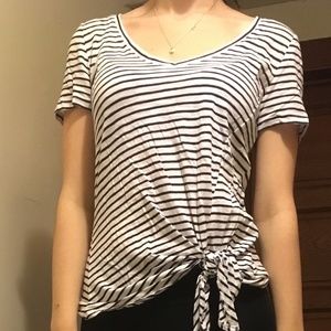 Express Black and White Tie Knot Shirt